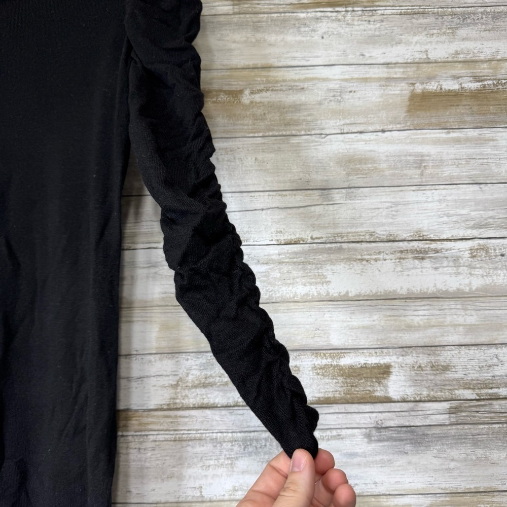 Alice + Olivia Women’s Studded Black Rouched Sleeve Knit Dress size Medium - Picture 2 of 10